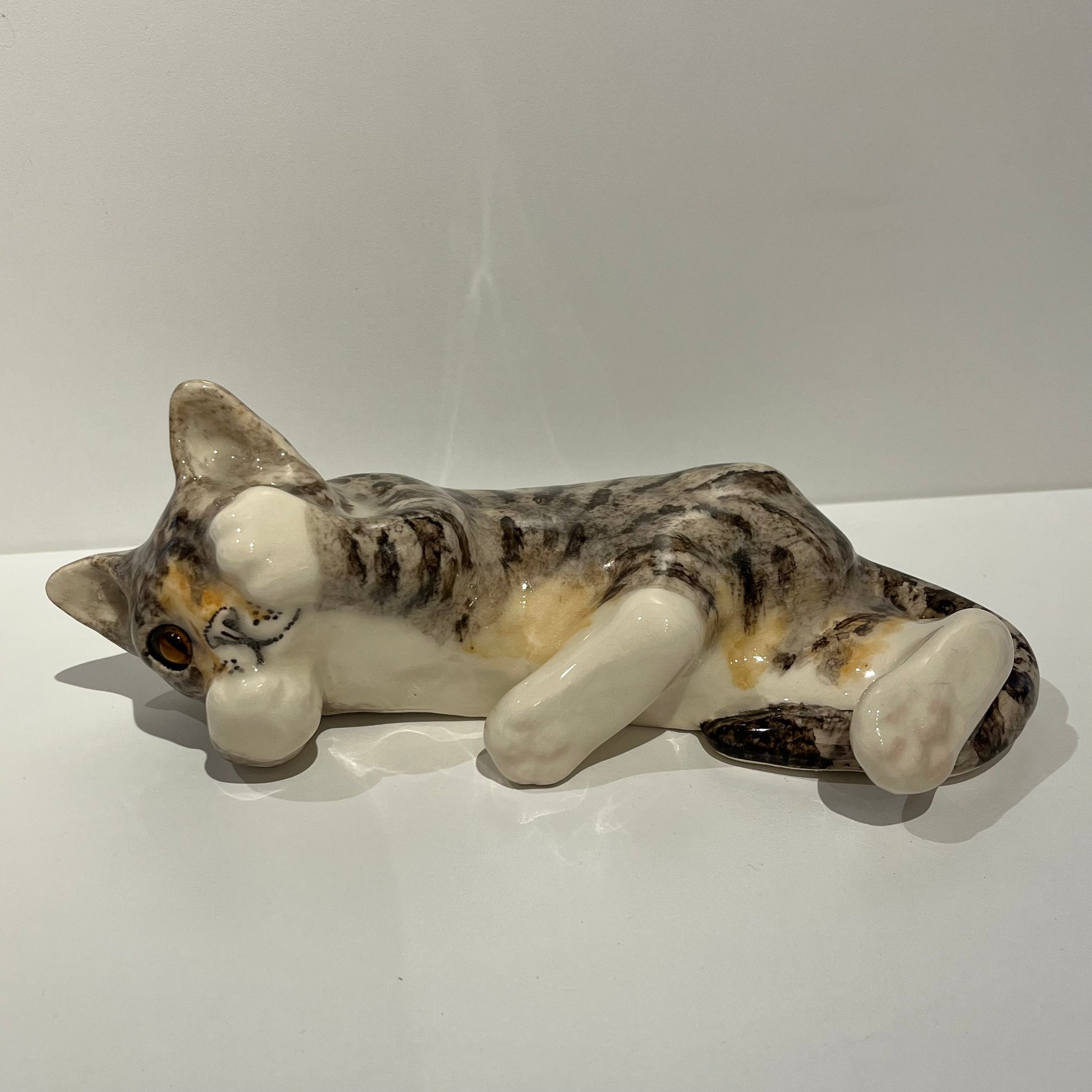 Tabby & White Winstanley Cat - Size 3