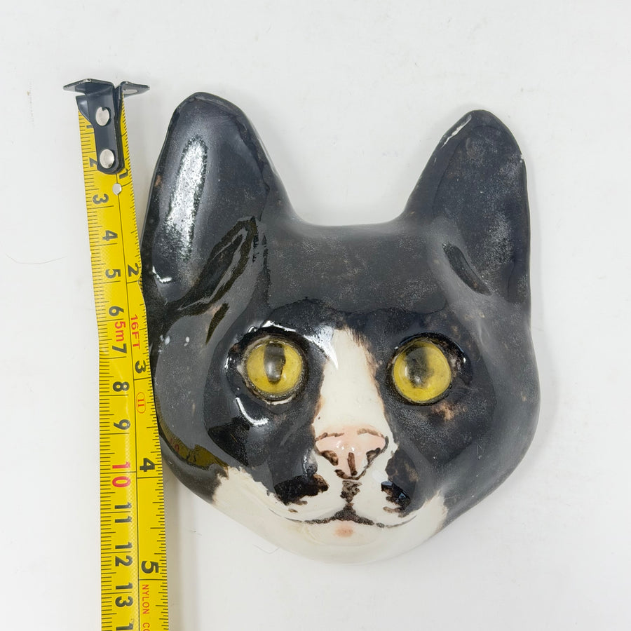 Winstanley Black & White Cat Plaque Size 2