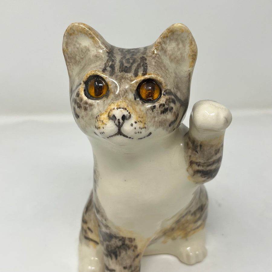 RARE! Winstanley Tabby Cat Paw Raised  - Size 3