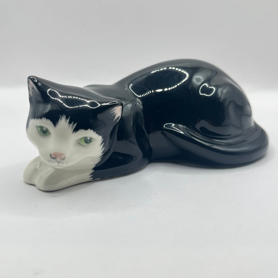Vintage Just Cats & Co Black & White Cat Laying