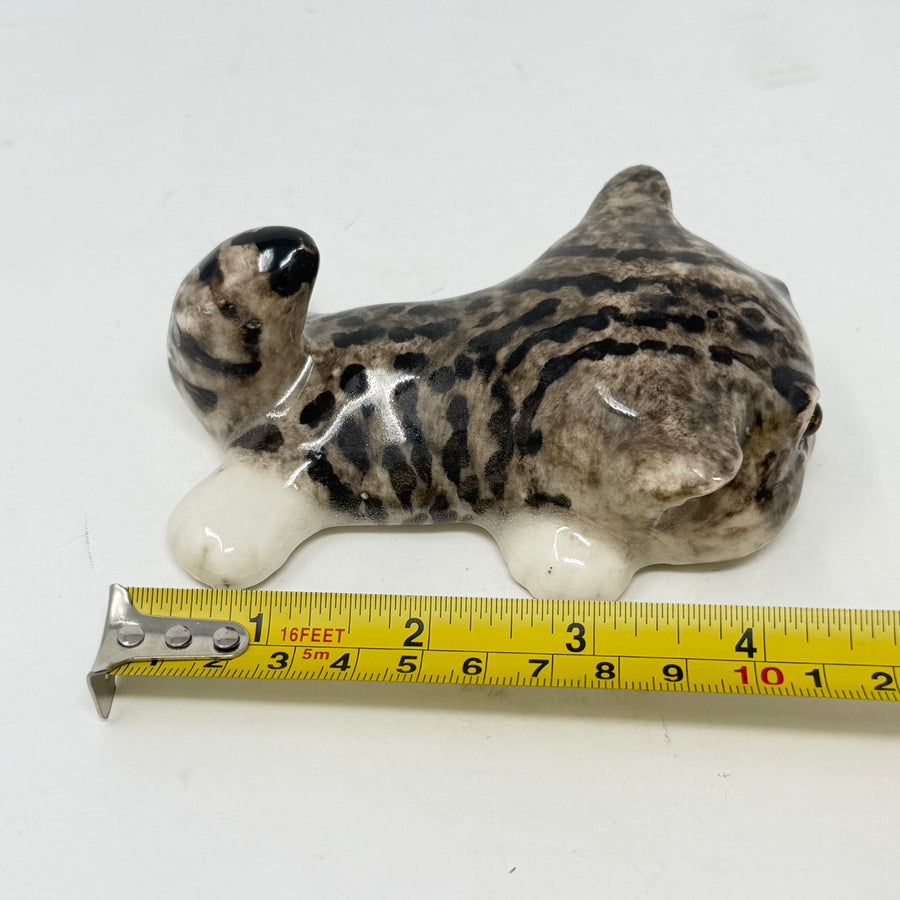 Winstanley Grey & White Flat Cat - Size 1