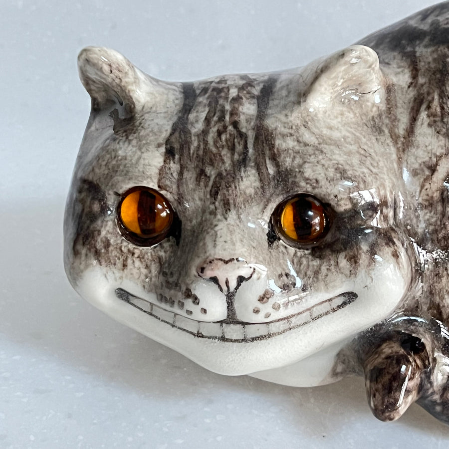 Winstanley Tabby Cheshire Cat - Size 2 (fence sitter)