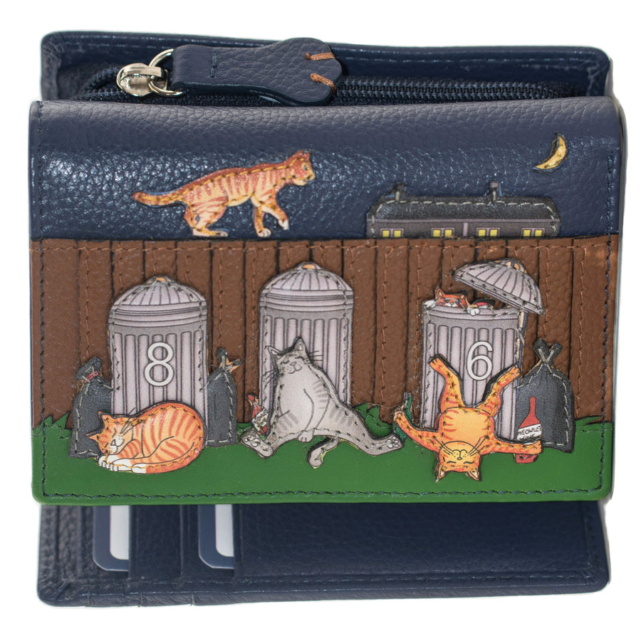 Alley Cats Tri-fold Leather purse