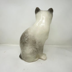 Winstanley Grey and White Cat Sitting - Size 6