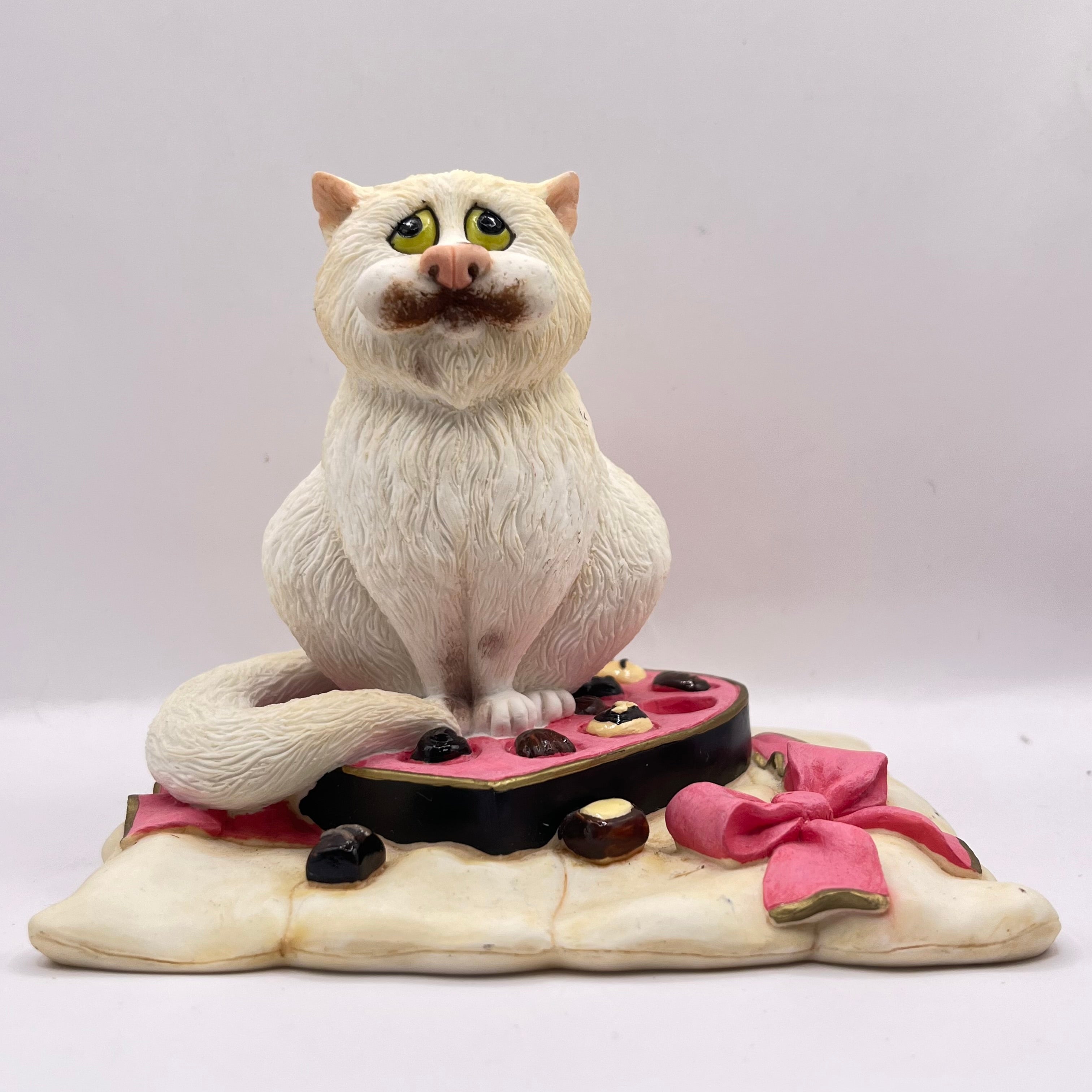 Vintage Chocoholic Comic & Curious Cats A3089