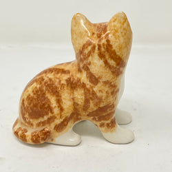 Winstanley Ginger and White Cat Sitting - Size 1