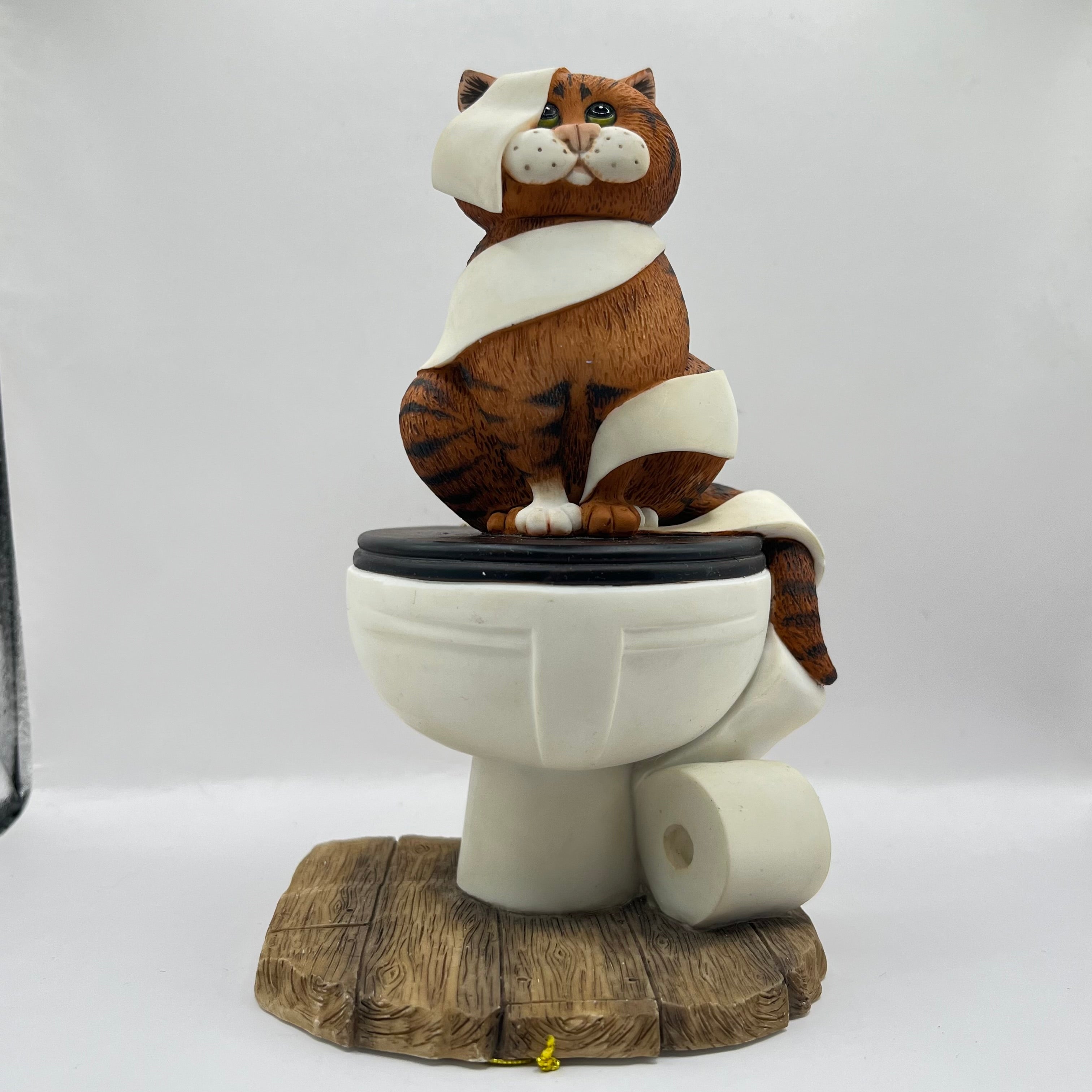 Vintage All Tied Up Comic & Curious Cats A0483