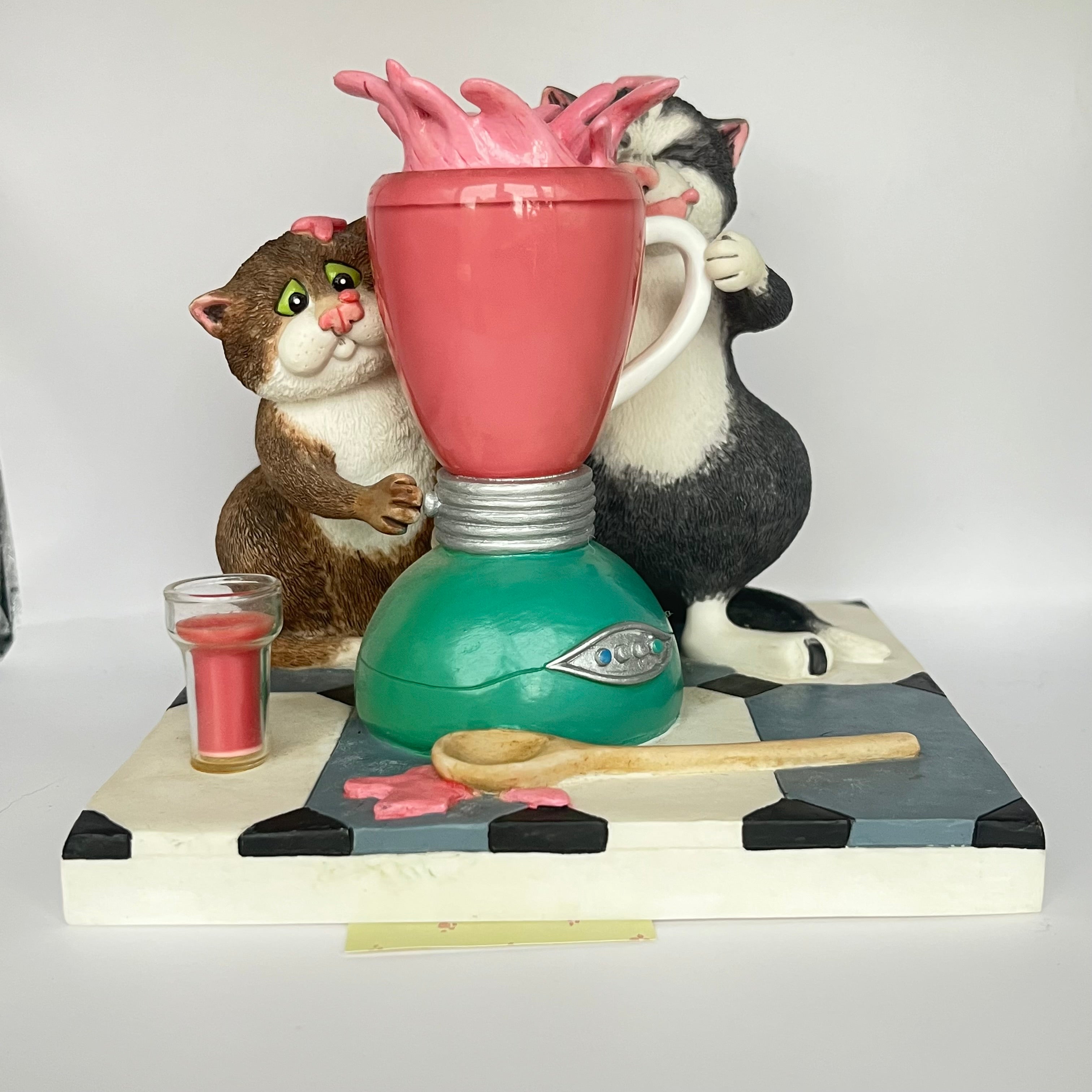 Vintage Perfect Pests Comic & Curious Cats A4500