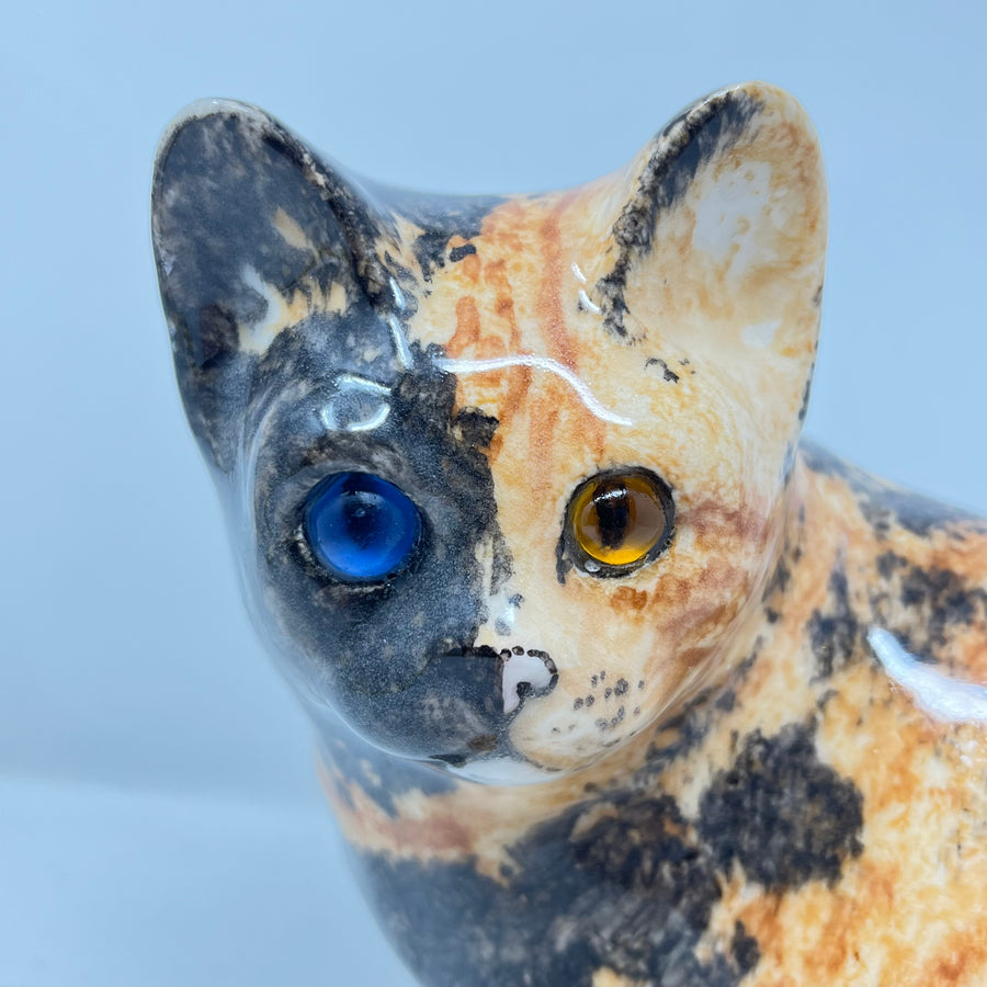 Winstanley Brindle Tortie Cat - Size 4