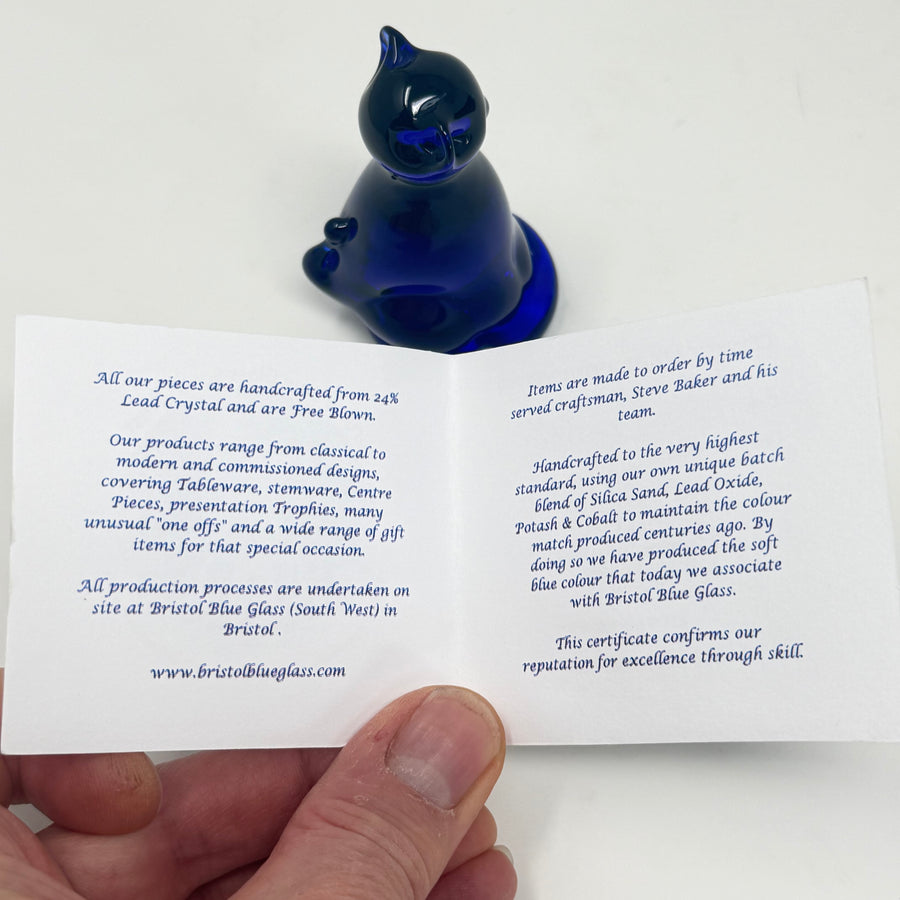 Vintage Bristol Blue Glass Cat 8cm