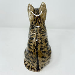 Winstanley Tabby & White Sitting - Size 3