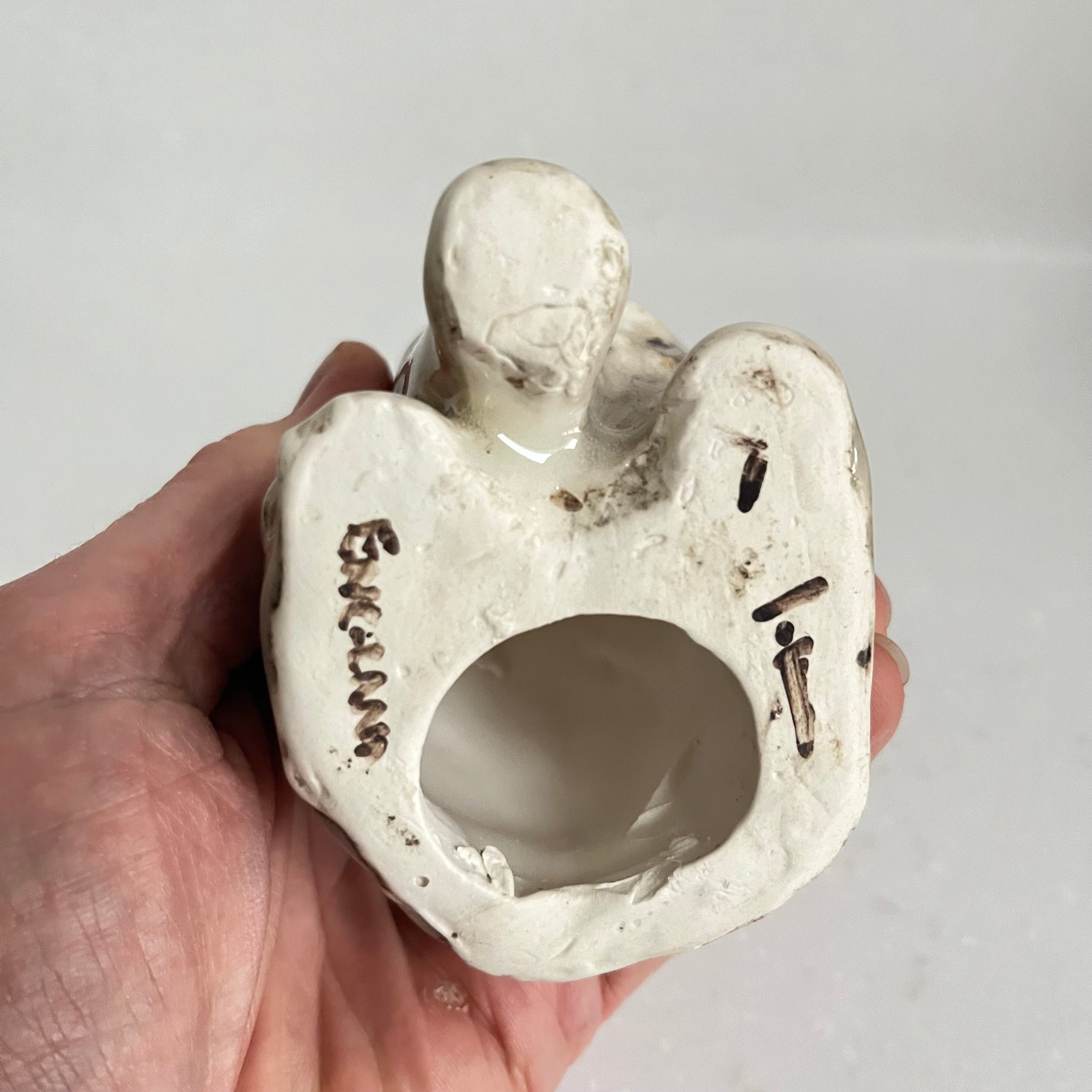 Winstanley Grey Tabby Sitting Kitten - Size 1