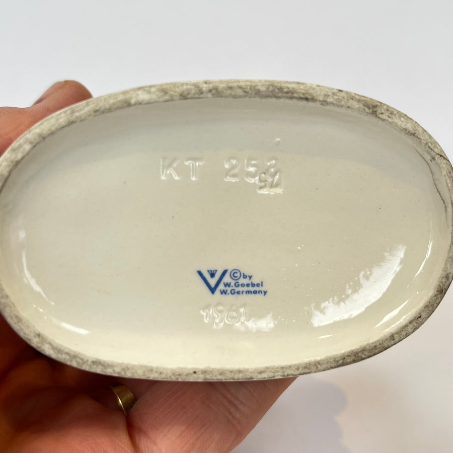 Vintage Goebel Cat with Pram and Kittens KT 253 by Albert Staehle