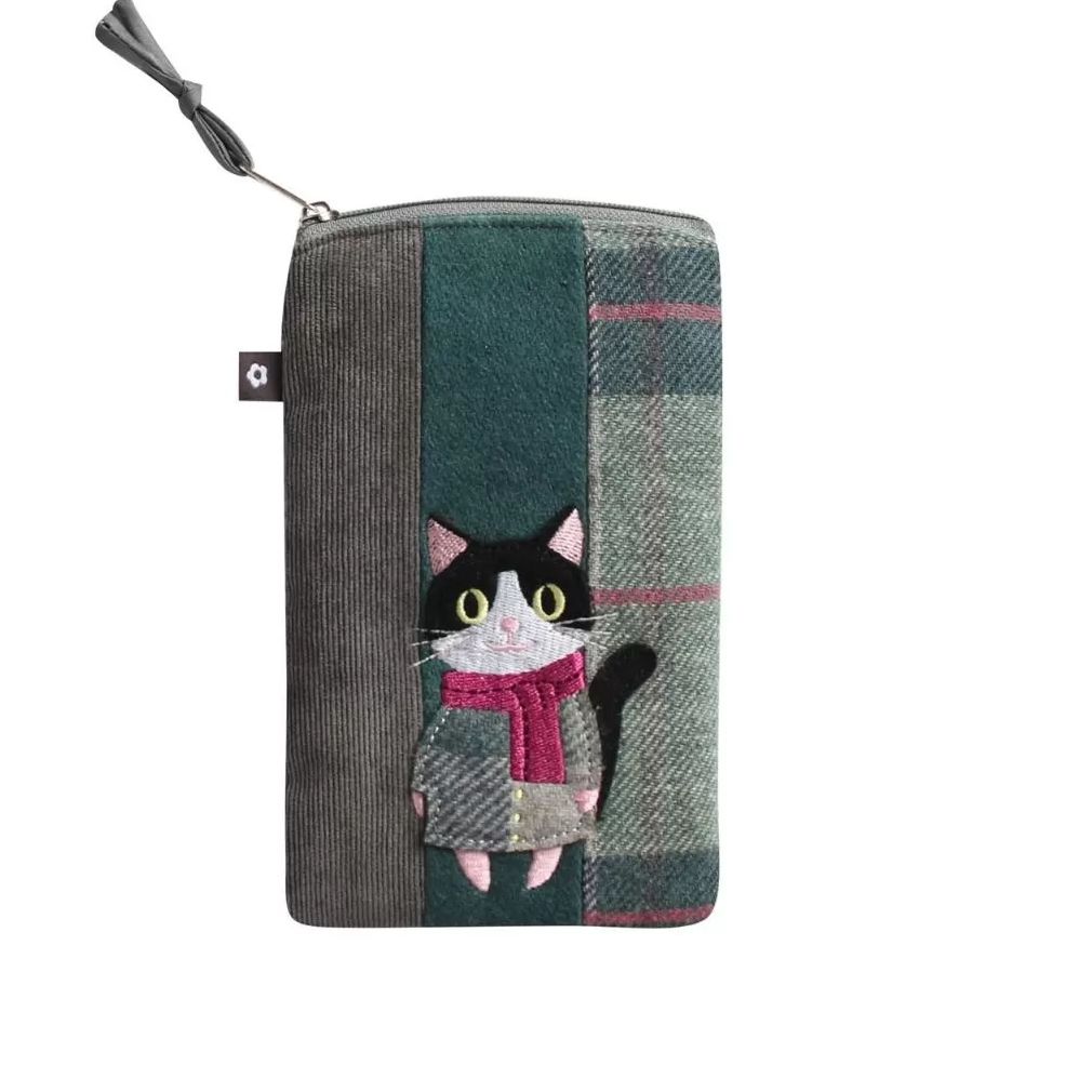 Cat and Scarf Applique Glasses Case