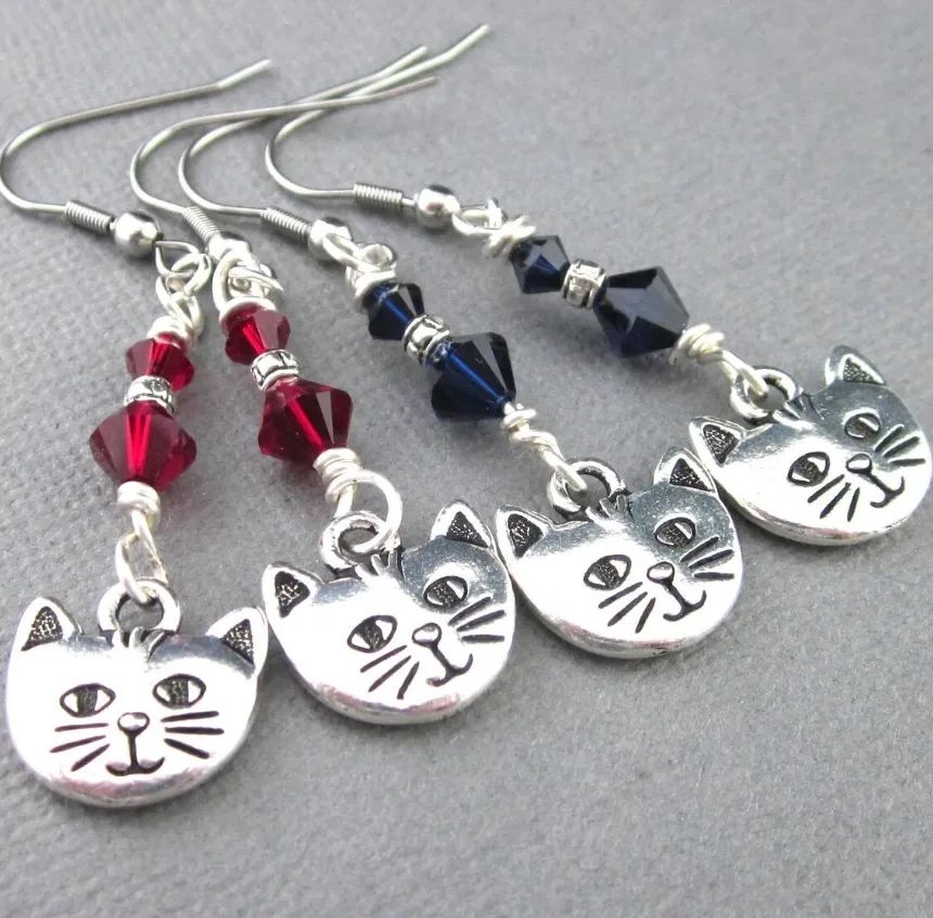 Cat Face purple beaded drop earrings