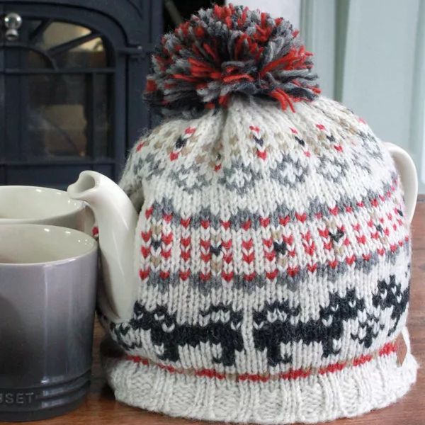 Crafty Cat Tea Cosy