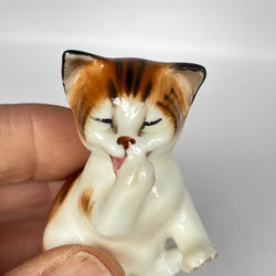 Vintage Royal Doulton Character Kitten HN2583