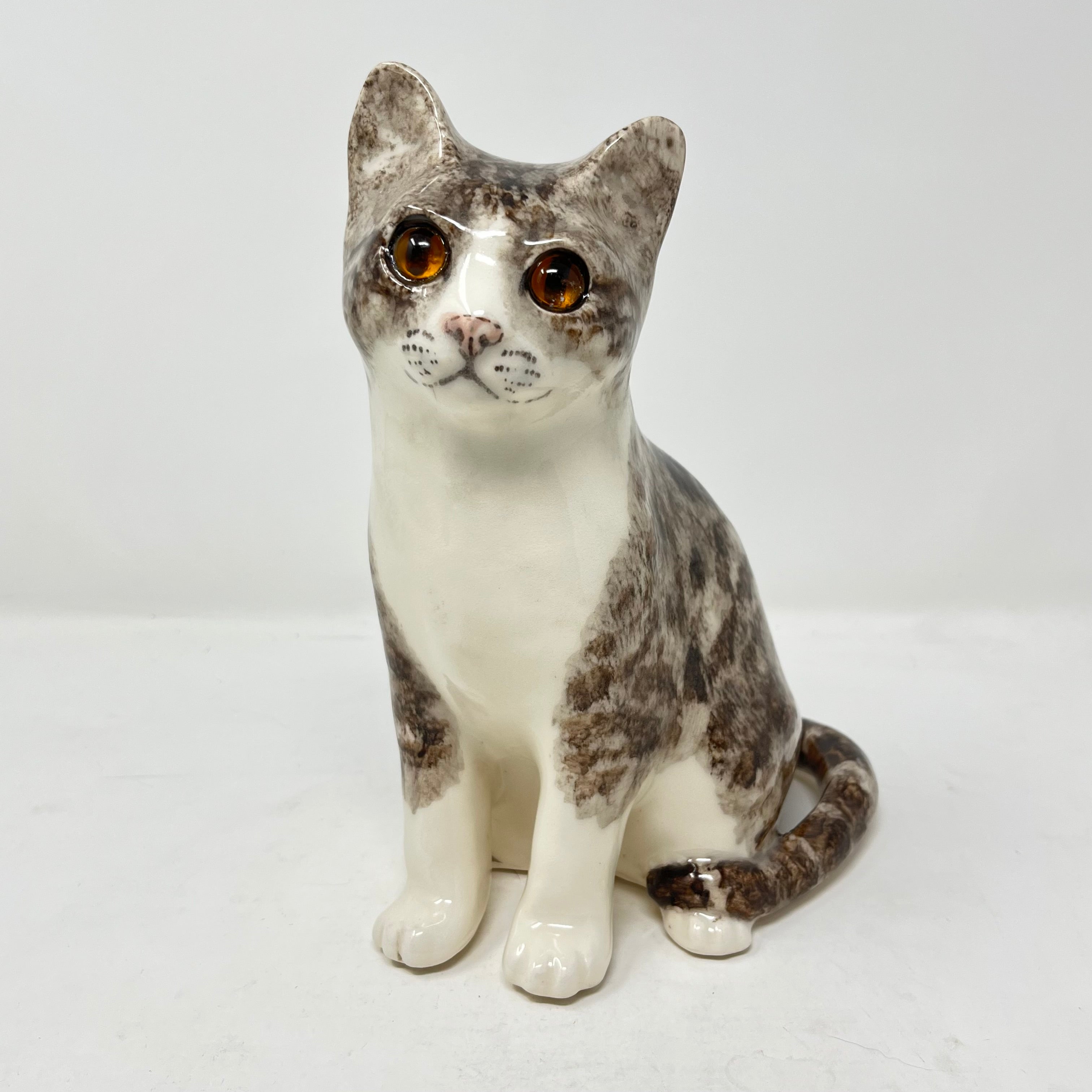 Winstanley Grey & White Posing Cat - Size 3