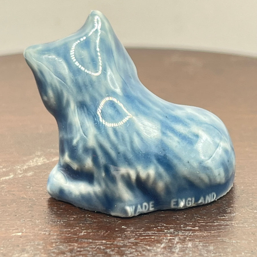 Vintage Wade Blue Cat Laying Down