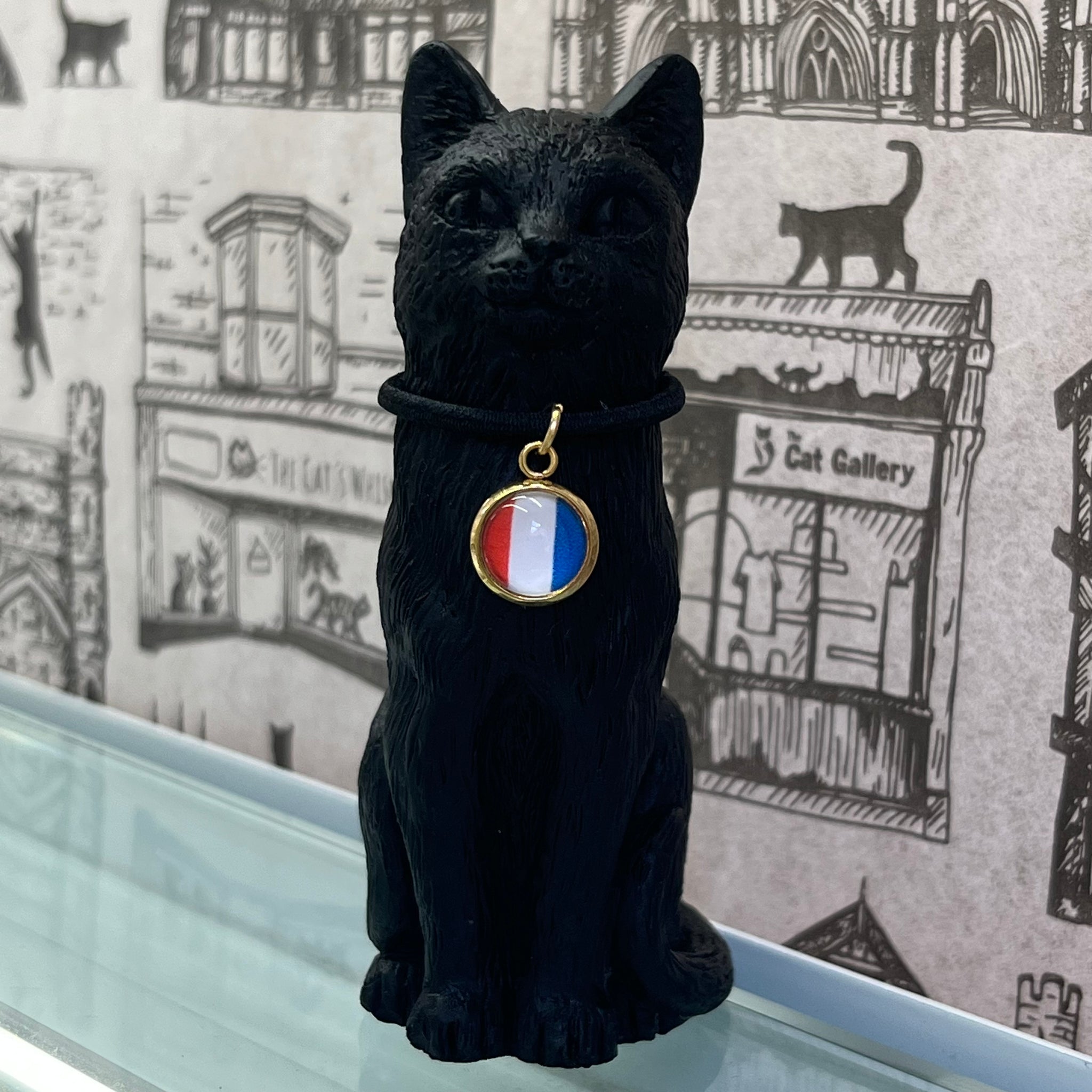 8cm Original Lucky Cat with France Flag Charm