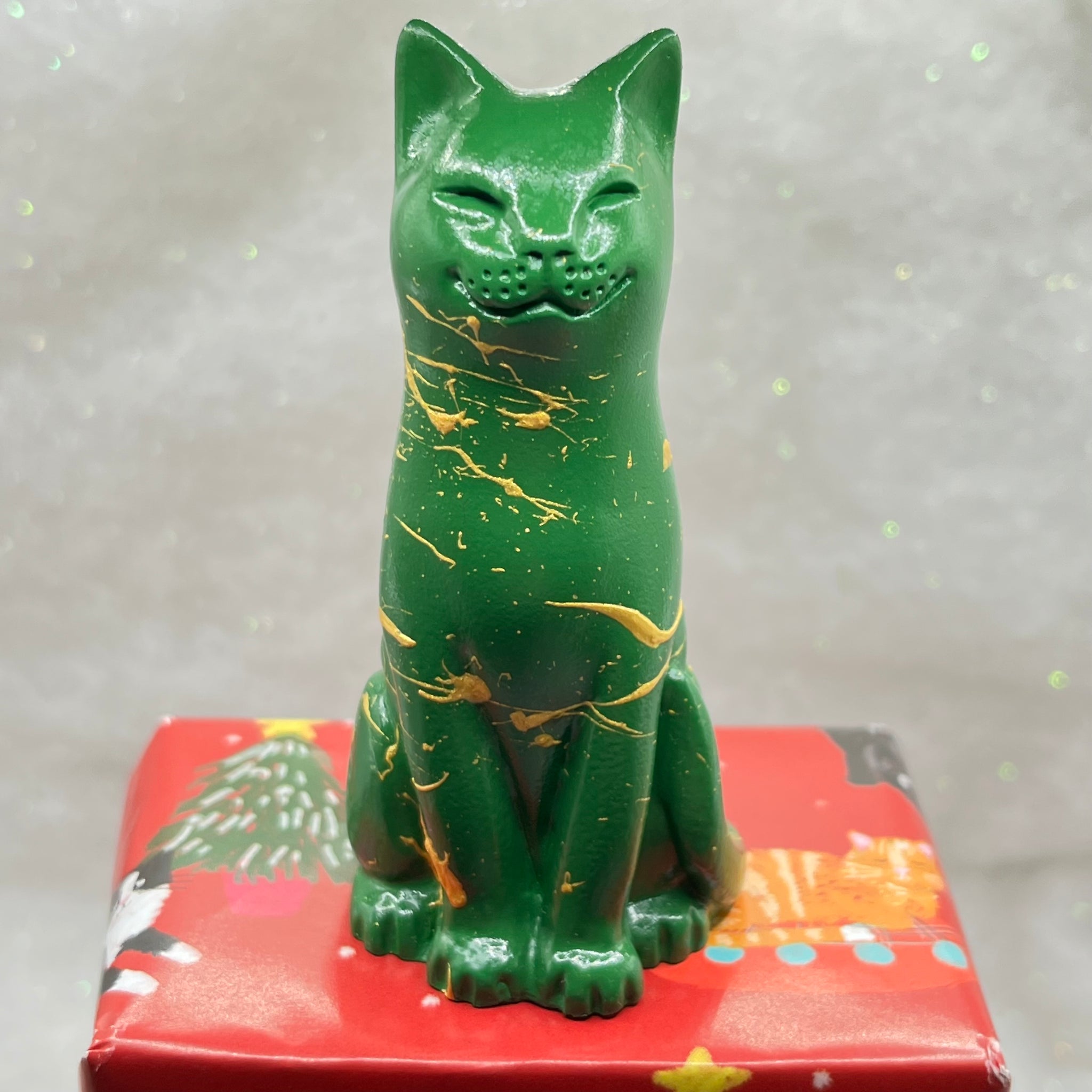 Bruce, Festive Lucky Cat