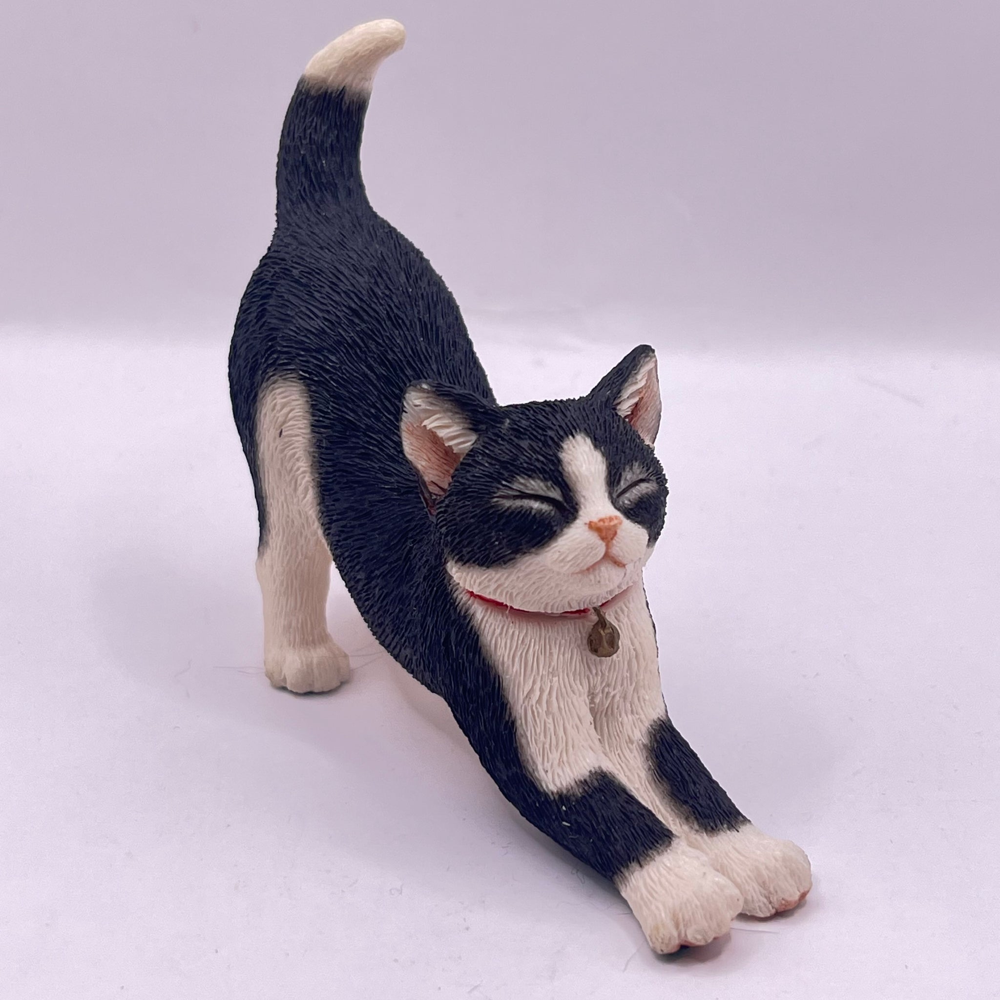 Vintage Sherratt & Simpson Black & White Cat Stretching (Boxed)
