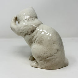 Vintage Beswick England White Persian Cat Seated Scratching Ear 1877