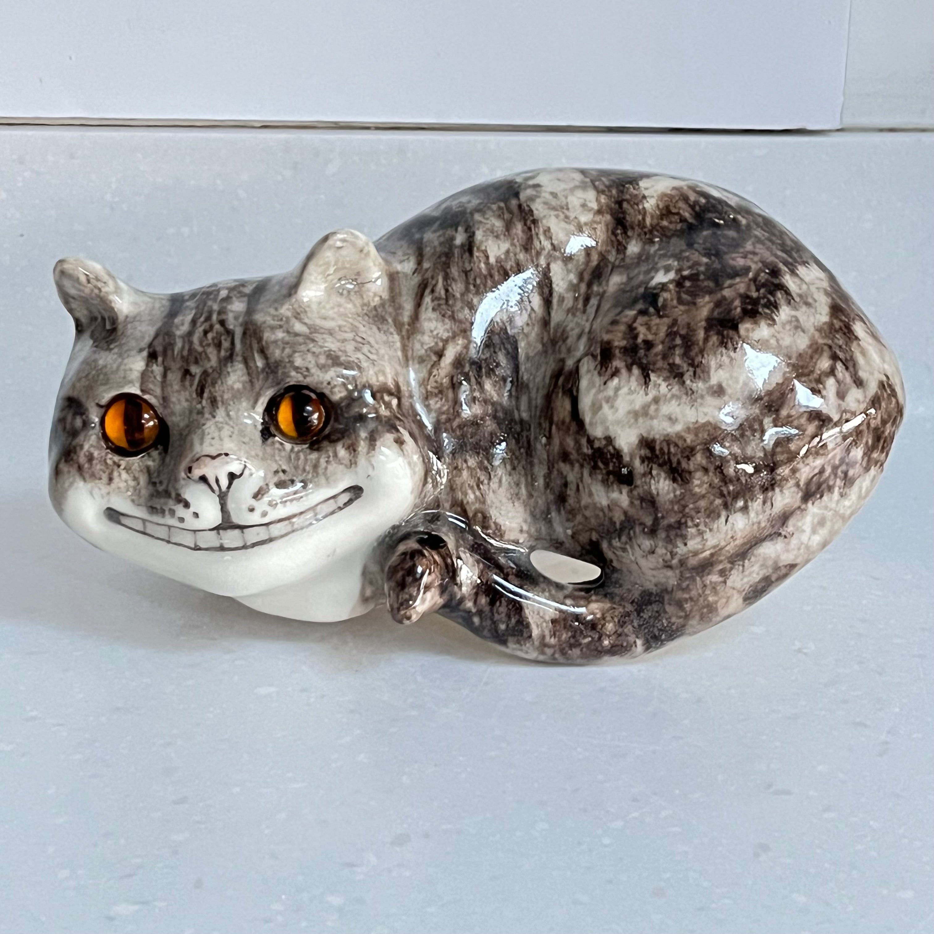 Winstanley Tabby Cheshire Cat - Size 2 (fence sitter)