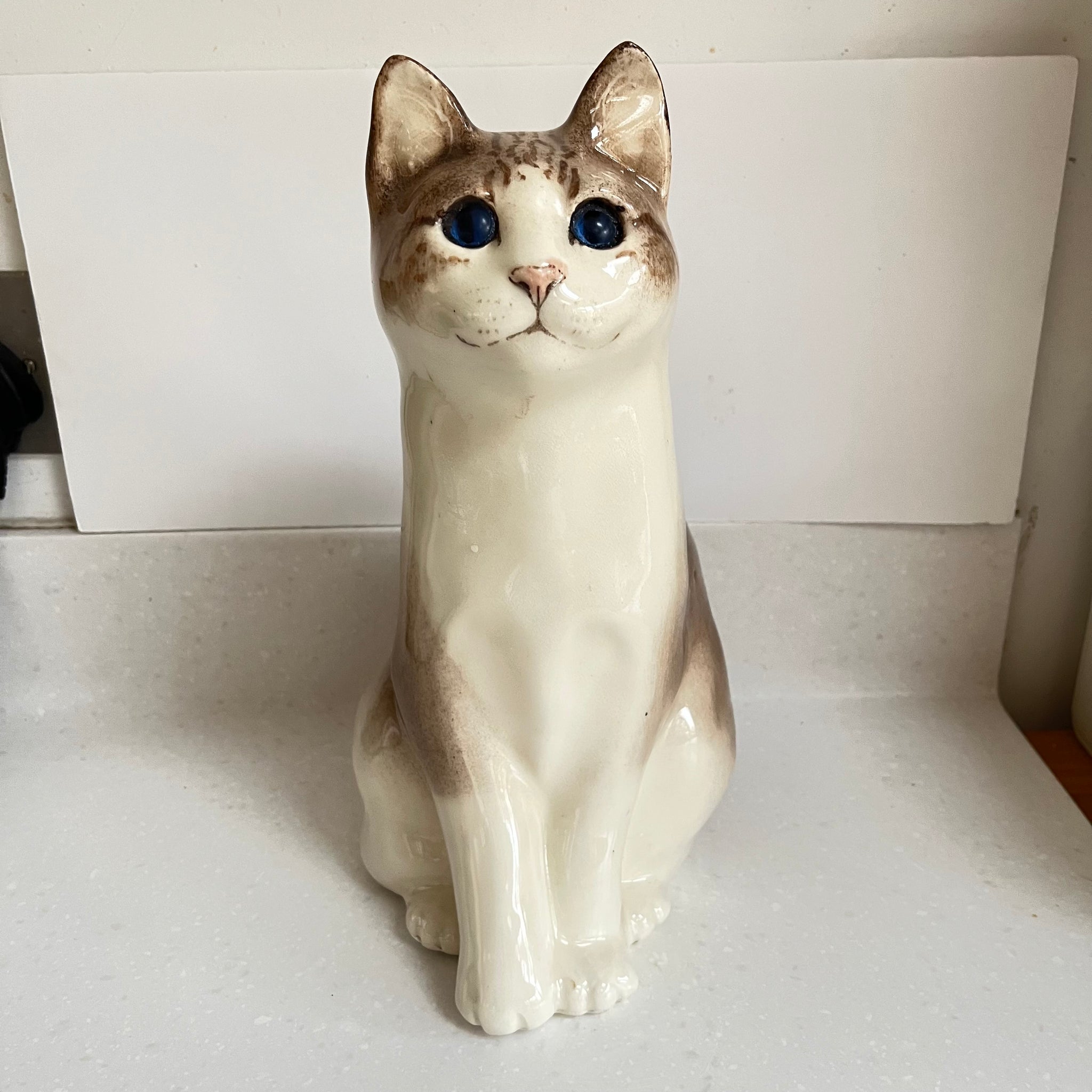 Winstanley Cat - Size 6