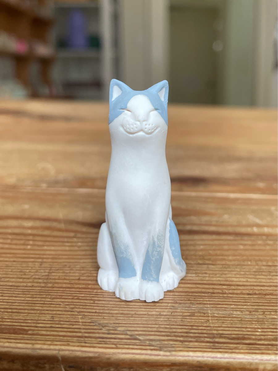 Hand-painted Blue Bicolour Original Lucky Kitten
