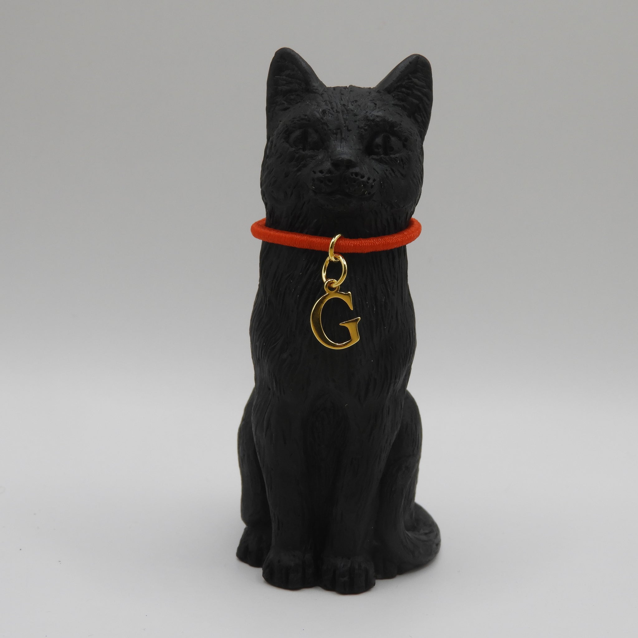 8cm Original Lucky Cat with Initial G Charm