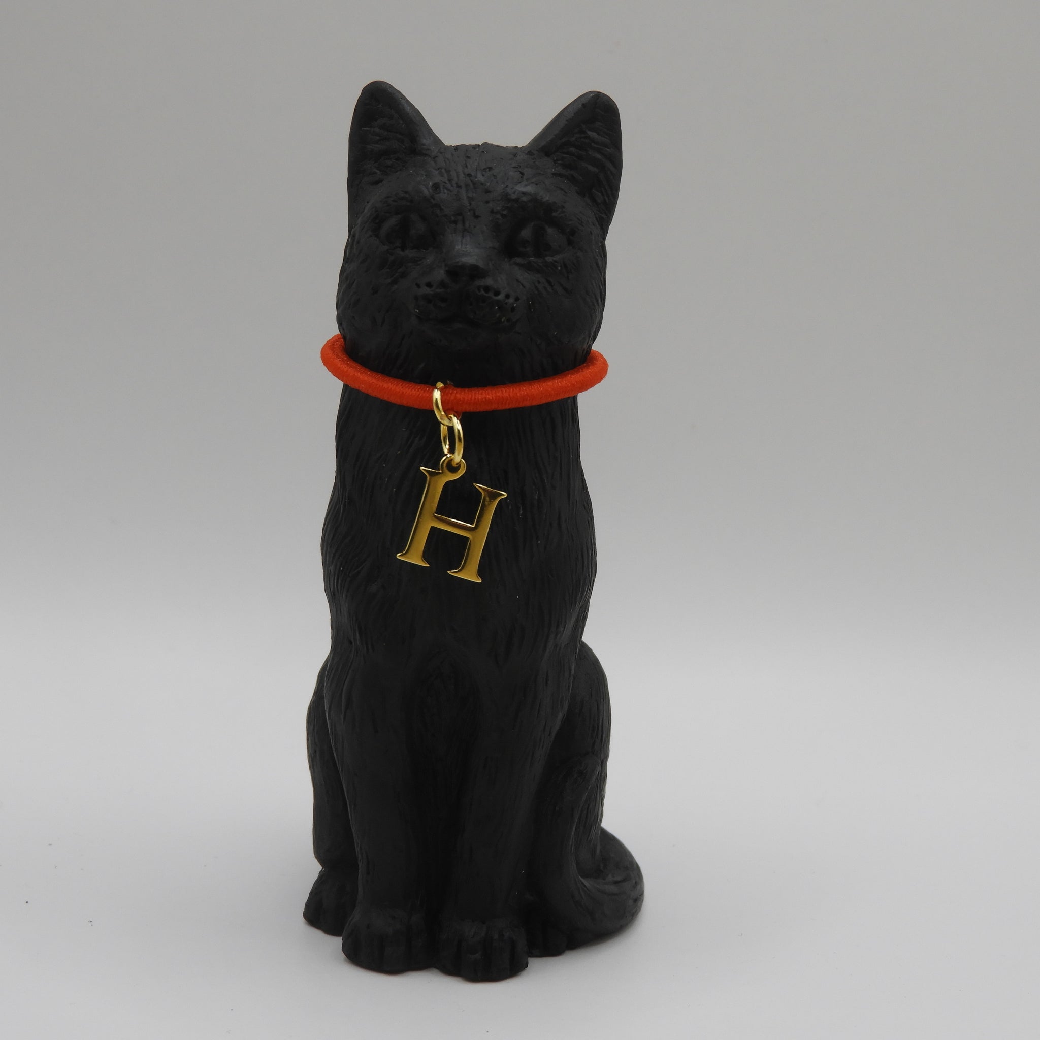 8cm Original Lucky Cat with Initial H Charm