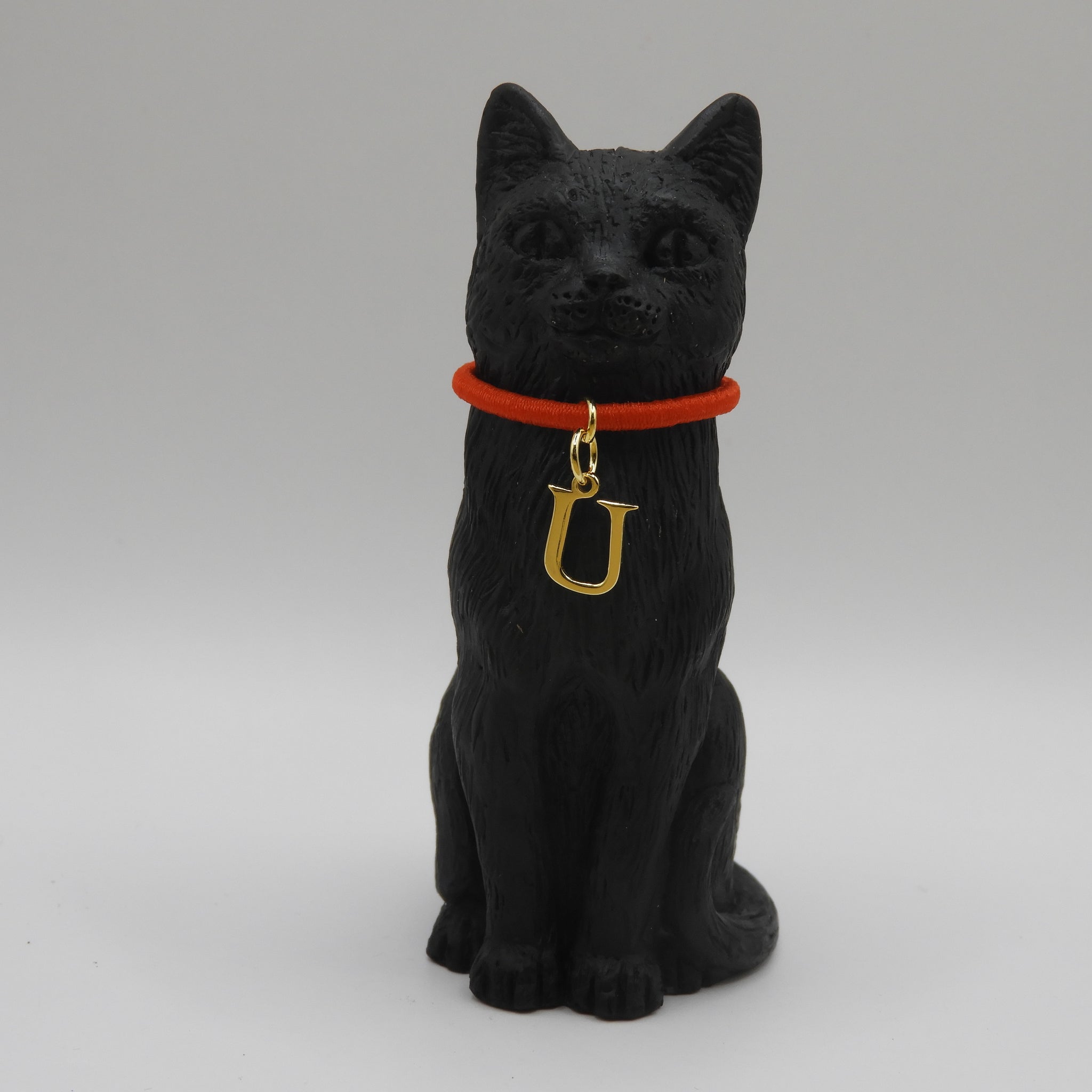 8cm Original Lucky Cat with Initial U Charm