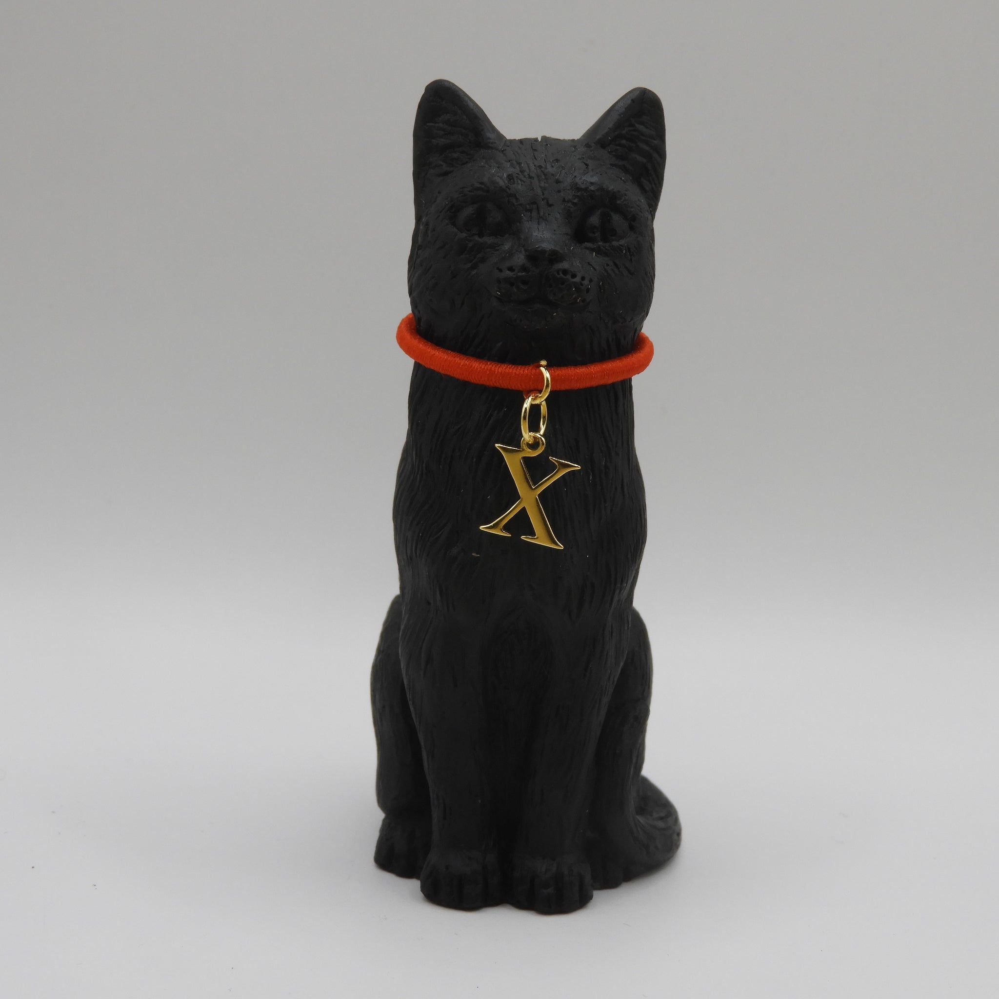 8cm Original Lucky Cat with Initial X Charm