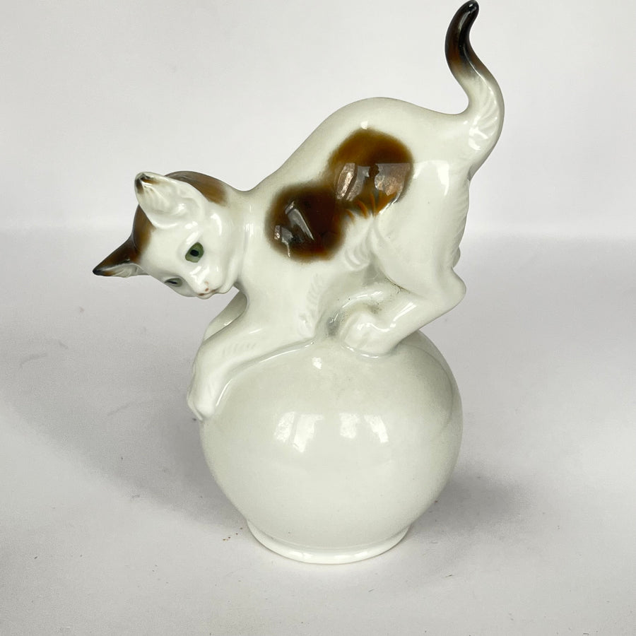 Vintage Rosenthal Cat on Ball 1950's