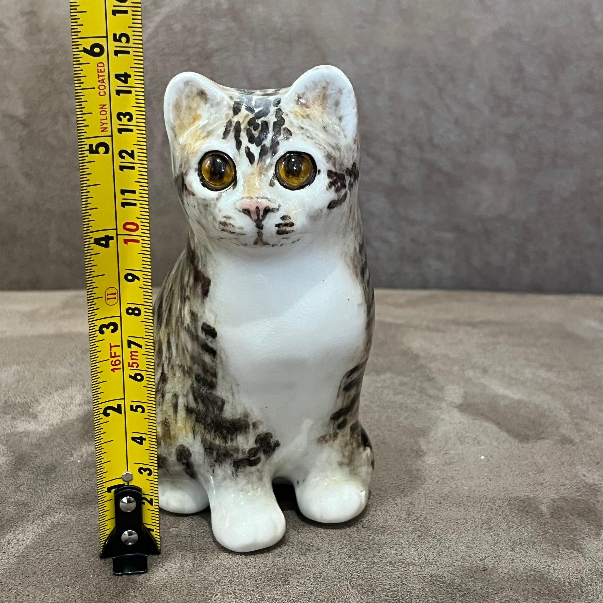 Winstanley Tabby Cat Sitting Size 2