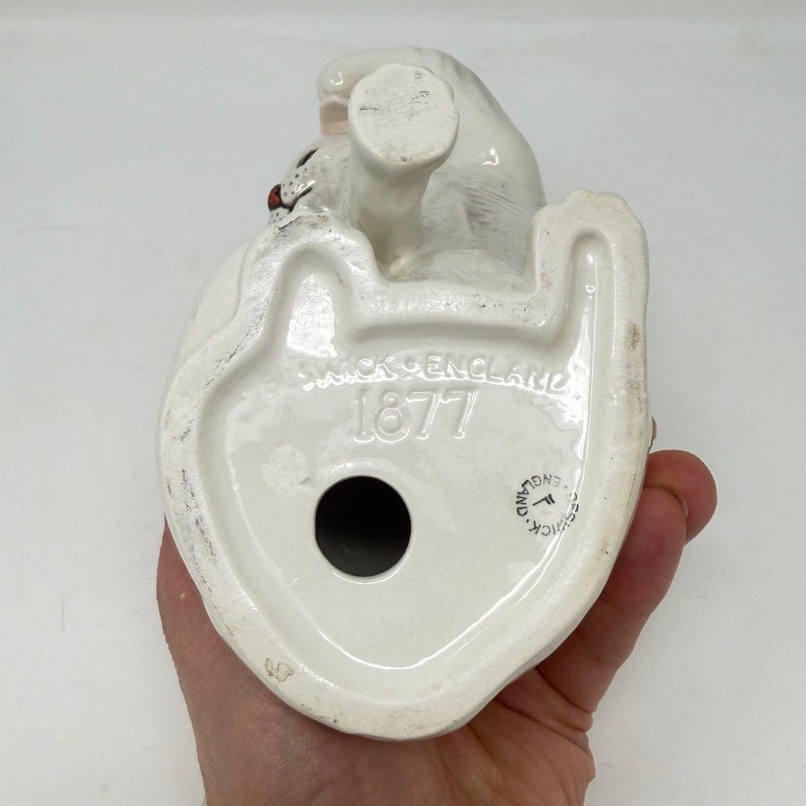 Vintage Beswick England White Persian Cat Seated Scratching Ear 1877