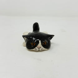 Winstanley Black & White Flat Cat - Size 1