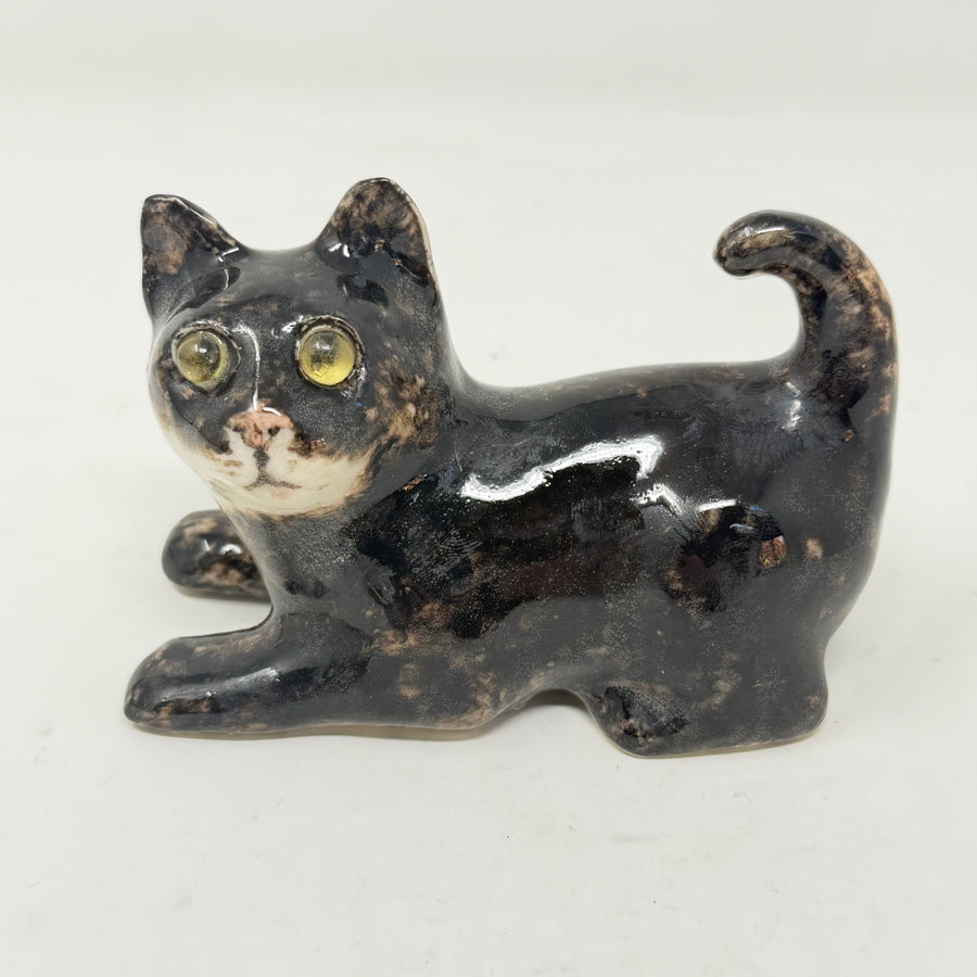 Winstanley Black & White Cat Laying - Size 1