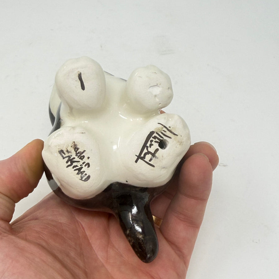 Winstanley Black & White Chubby, Wobbly Cat - Size 1
