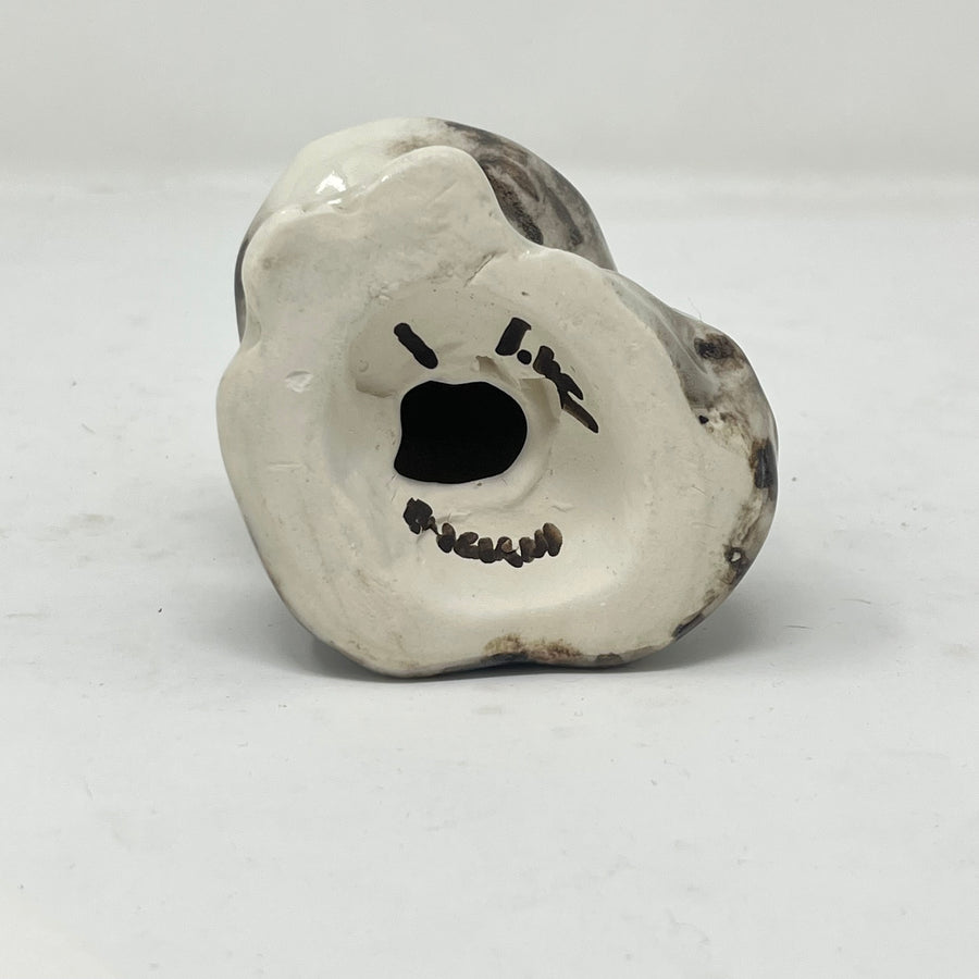 Winstanley Grey and White Cat Looking Up - Size 1