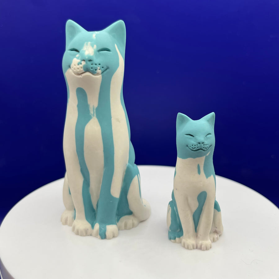 Moggie Melts Lucky Kitten