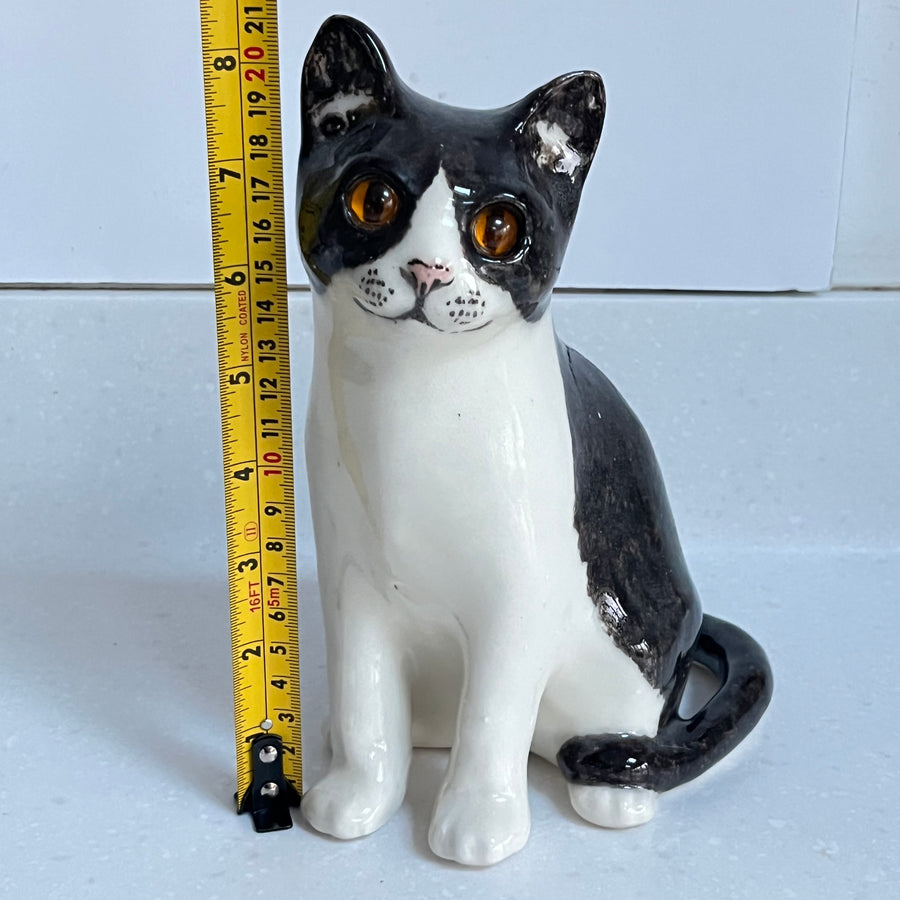 Winstanley Black & White Cat  - Size 3