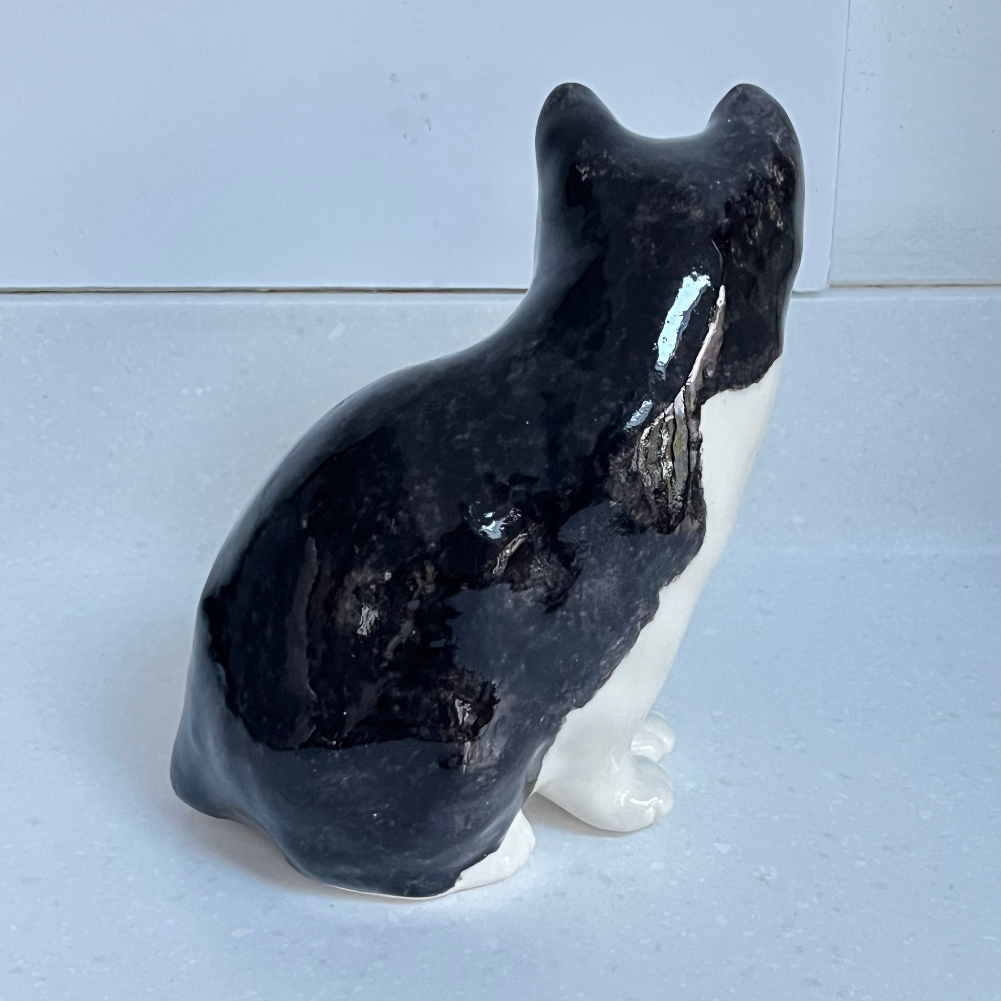Winstanley Tuxedo Cat Sitting  - Size 3