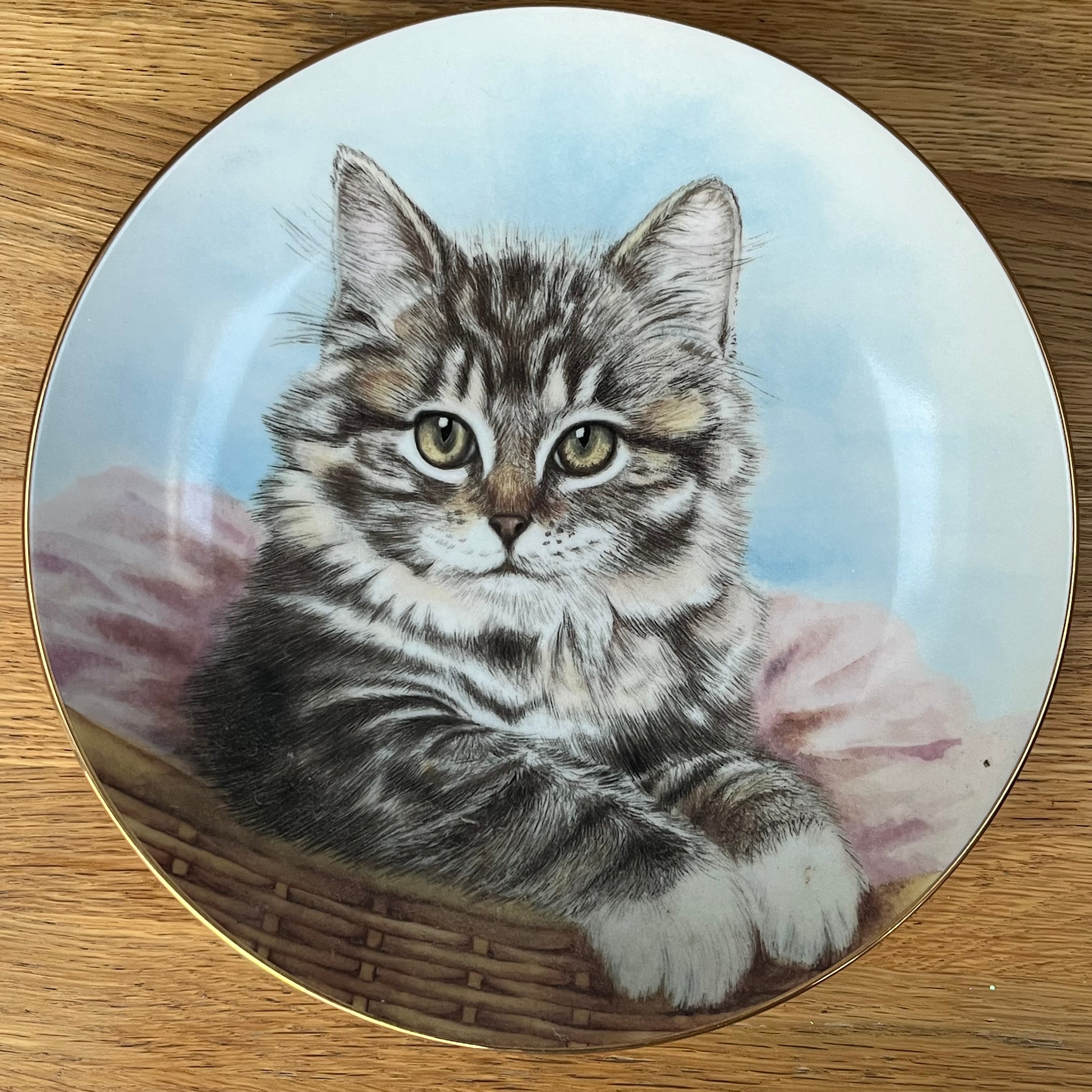 Vintage Plate Kitten Bright Eyes by The Hamilton Collection