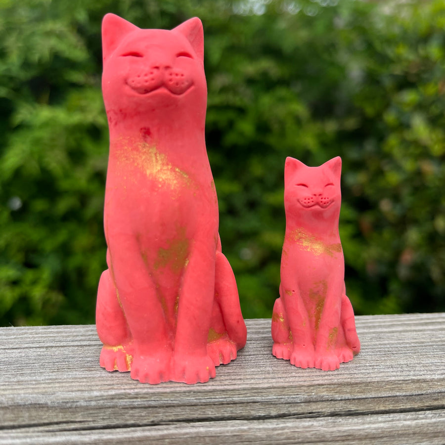 The Gilded Lucky Cat - Antique Gold