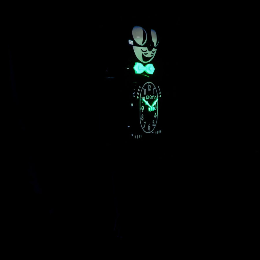Classic Black Glow Kit Cat Klock