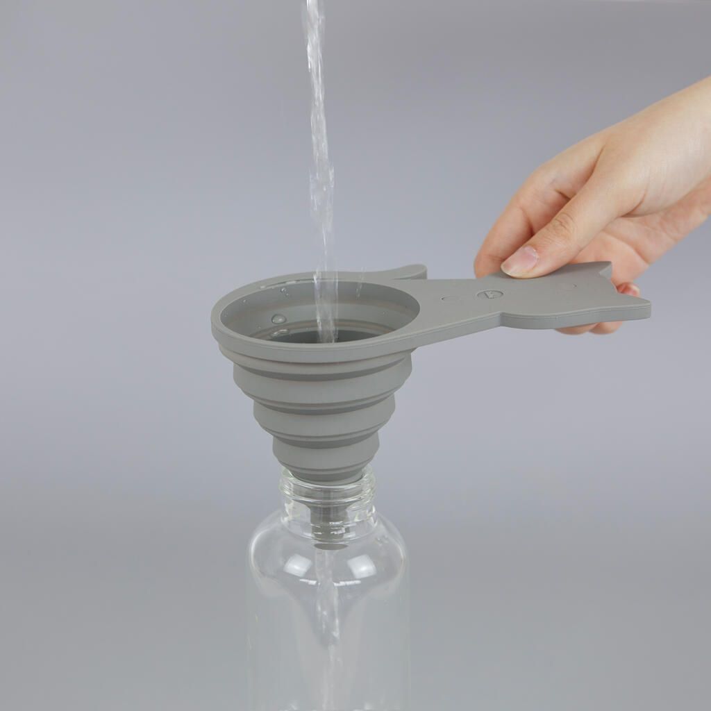 Grey Cat Magnetic Funnel