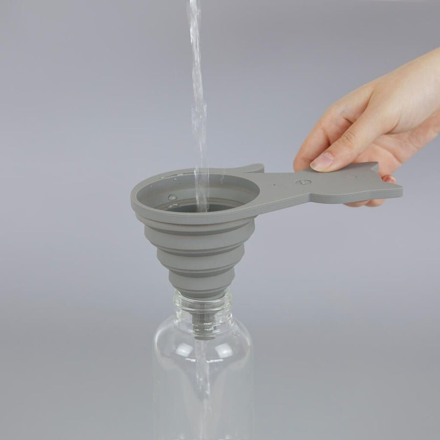 Grey Cat Magnetic Funnel