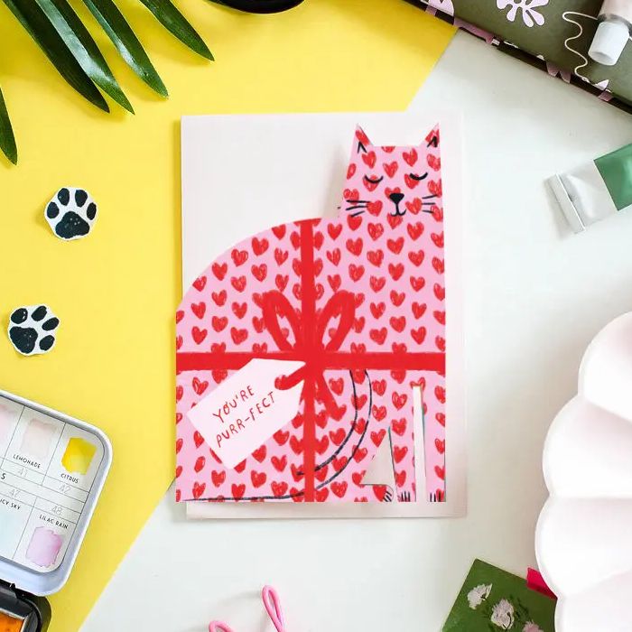 Love Cat Shaped Card